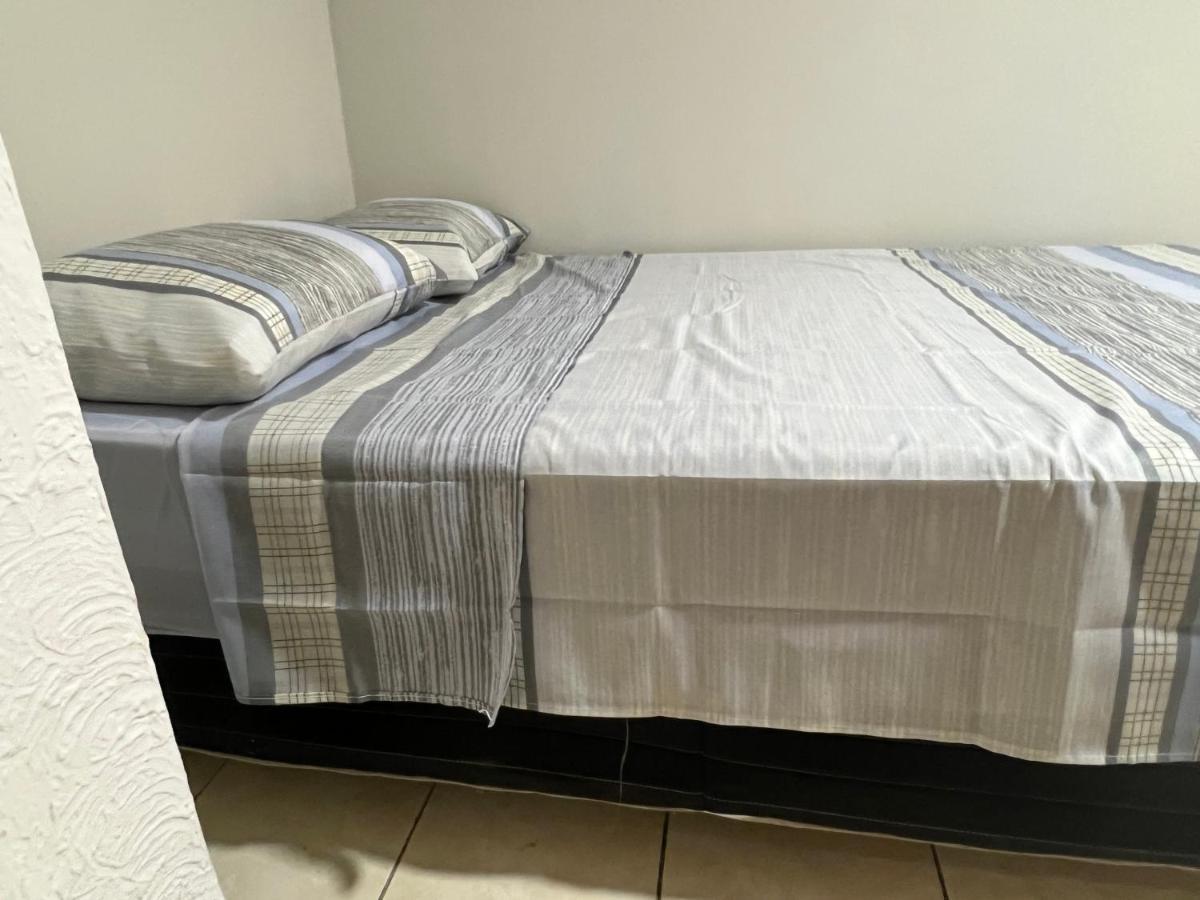Apartamento 4 Quartos Av Beira Mar Nº 36 - Edif Canto Nobre - Guarapari Es Luaran gambar