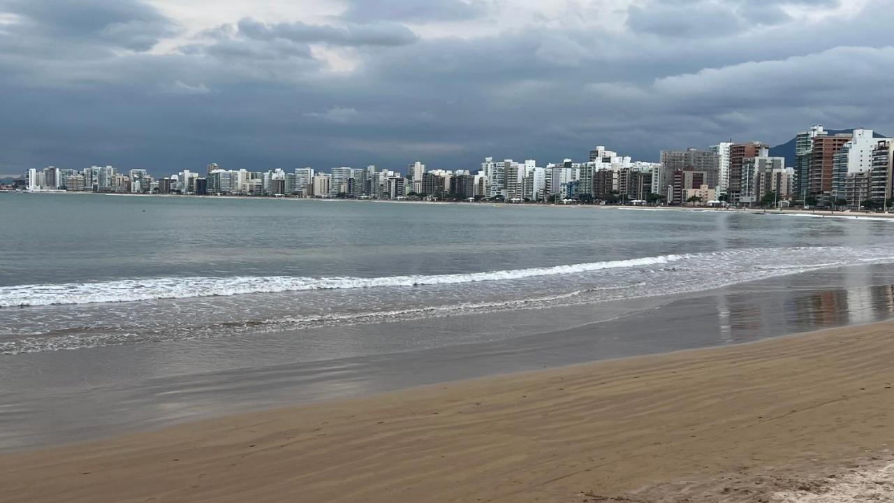 Apartamento 4 Quartos Av Beira Mar Nº 36 - Edif Canto Nobre - Guarapari Es Luaran gambar